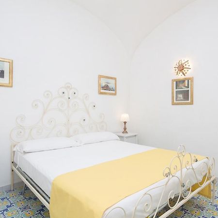 Marlin Guest House Capri Szoba fotó